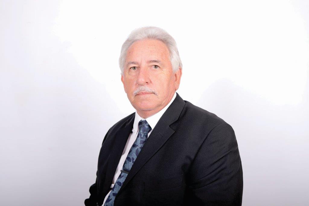 Councillor GLJ Cromhout